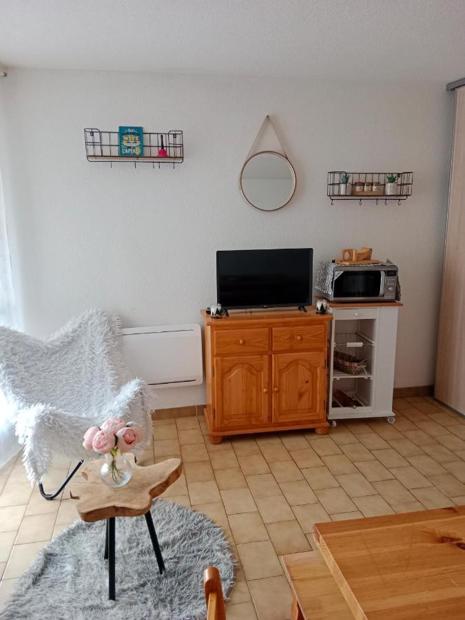 Studio Cabine Vue Sur Les Pyrenees Font-Romeu-Odeillo-Via ภายนอก รูปภาพ